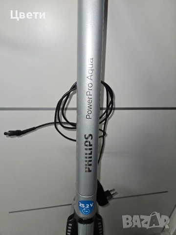 Прахосмукачка вертикална Philips Pro Aqua , снимка 9 - Прахосмукачки - 53357398