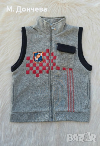 Детски елек 7-8 години, снимка 6 - Детски якета и елеци - 53796241