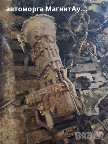 скоростна кутия ръчна Land Rover Discovery 3 LR008908