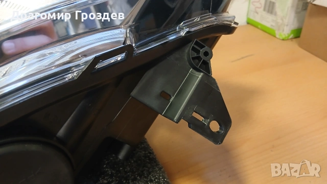 НОВ! Оригинален ляв фар за Renault Clio IV Facelift / Рено Клио 4 (2016-2019), снимка 14 - Части - 53721091