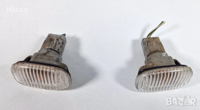 Мигач Ляв Десен Мигачи Toyota Avensis T25 Тойота Авенсис 2003г-2008г