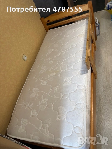 Дървено легло 