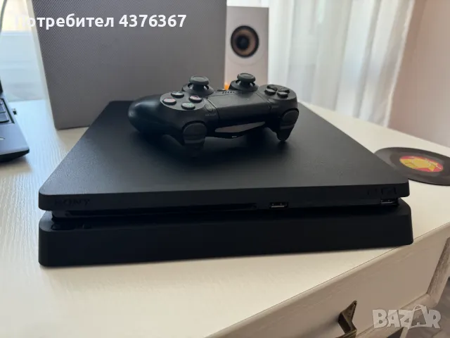 Конзола PS4 Slim, 500 GB + 3 бр. игри (отлично състояние), снимка 3 - PlayStation конзоли - 48923290