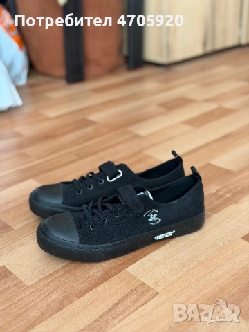 Чисто нови обувки U.S Polo