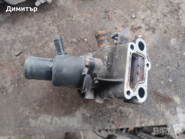 Фланец - Тяло Термостат За Дачия Логан 1.4И 8В 2003г / Dacia Logan 1.4I 8V 2003y, снимка 2 - Части - 53898014