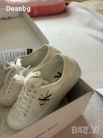 кецове Calvin Klein , снимка 3 - Кецове - 52002956