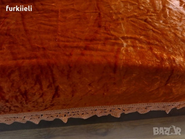 покривало от плюш за единично легло с дантела, снимка 2 - Покривки за легло - 52865410