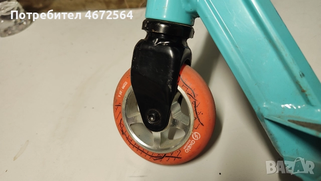 Тротинетка Oxelo, снимка 7 - Скейтборд, ховърборд, уейвборд - 52702840