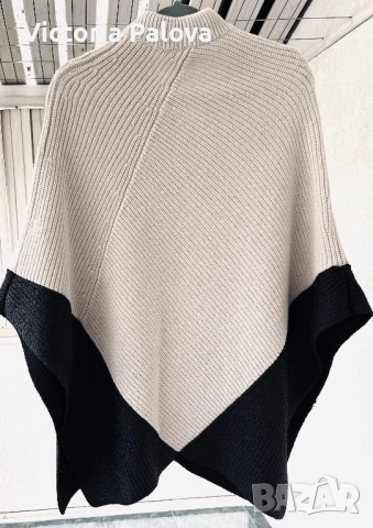 Луксозно дизайнерско пончо René Lezard – вълна и памук, асиметрия, черно/екрю, снимка 2 - Блузи с дълъг ръкав и пуловери - 53892069