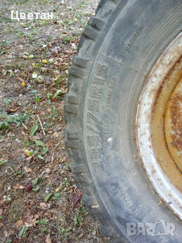 Гуми и джанти за УАЗ, снимка 4 - Гуми и джанти - 52290574
