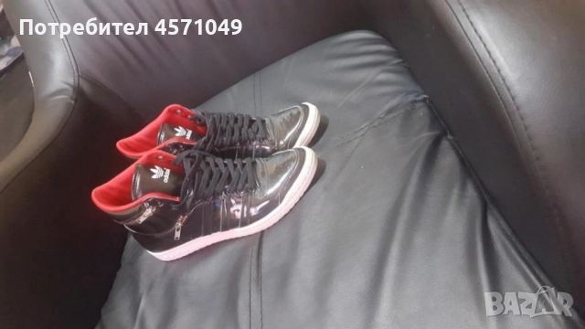 Спортни обувки Adidas , снимка 5 - Маратонки - 51439136