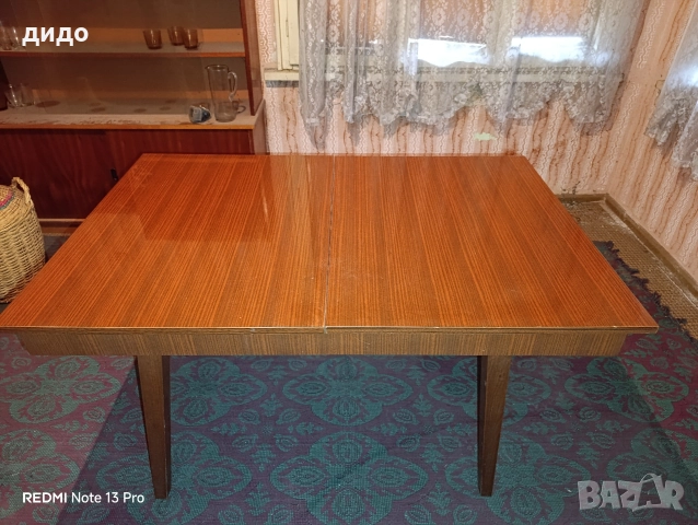 Ретро разтегателна маса 