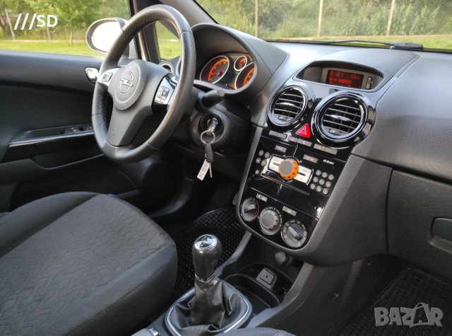 OPEL CORSA /// BENZIN / GAS /EURO 5 🇮🇹, снимка 9 - Автомобили и джипове - 53620508