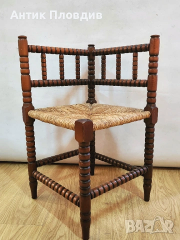 Античен френски ъглов стол с папурена седалка/дамски, снимка 3 - Антикварни и старинни предмети - 53381138