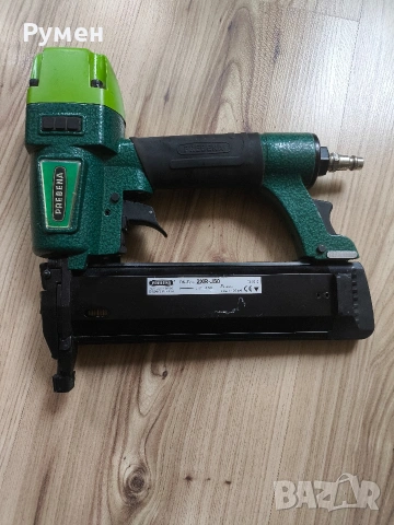 Универсален пневматичен такер за пирон игли PREBENA от 16 до 50 мм.