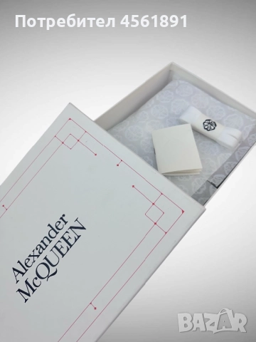 Оригинални детски обувки Alexander McQueen, снимка 5 - Детски маратонки - 52305915