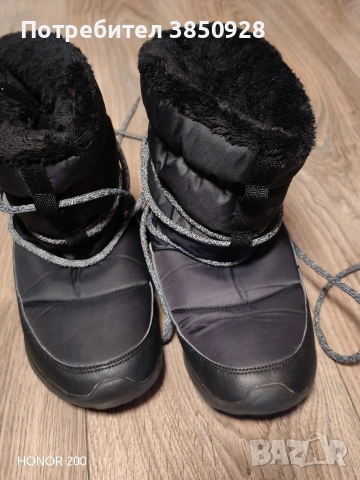 апрески Adidas, снимка 3 - Дамски ботуши - 53057270