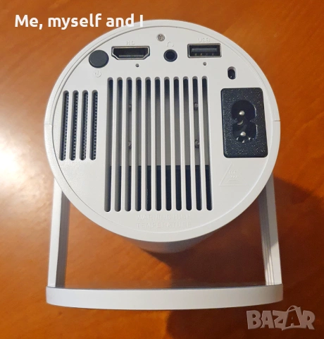 Проектор XMART, снимка 2 - Плейъри, домашно кино, прожектори - 53212163