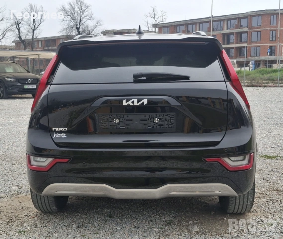 KIA Niro PREMIUM 64kWh 204PS full electric, снимка 4 - Автомобили и джипове - 53599041