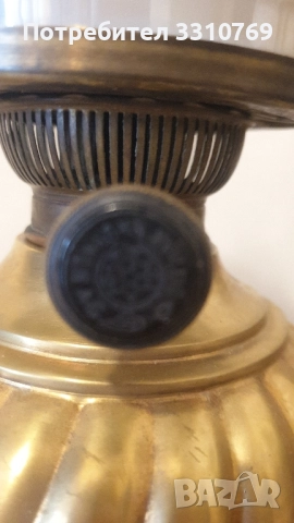Рядка антикварна находка -красива австрийска месингова газена лампа. , снимка 3 - Настолни лампи - 52126363