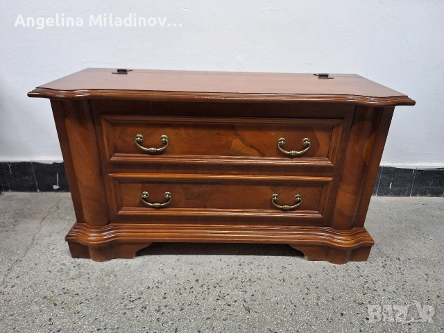 Ракла, скрин, пейка орех