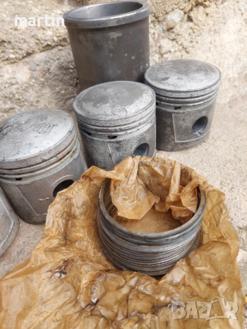 Ризи и бутала за Москвич 