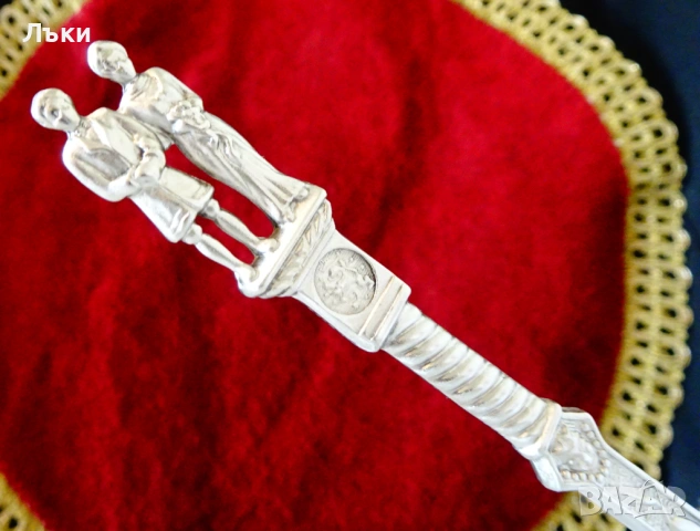 Лъжица от калай с фигури на съпрузи за калаена сватба. , снимка 3 - Антикварни и старинни предмети - 53965503