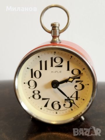 Стар механичен будилник, настолен часовник, снимка 1 - Колекции - 46409458