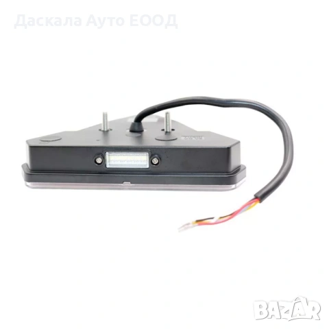 1бр. ЛЕД LED триъгълен стоп с 4 функции с Динамичен мигач, 12-24V, снимка 3 - Аксесоари и консумативи - 53752339