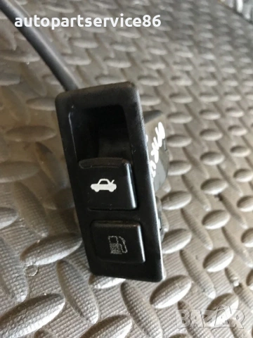 Превключвател за отваряне на резервоар на врата за KIA Opirus 3.5 (2006), снимка 2 - Части - 53281228