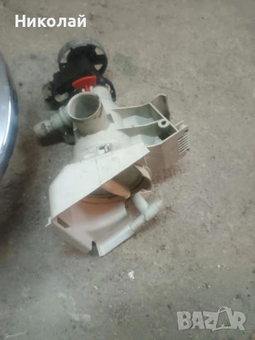 Мотор и други части за Пералня Миеле, снимка 7 - Перални - 54102512