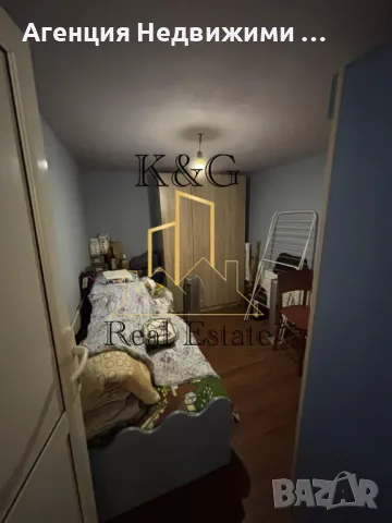 Едноетажна тухлена на гредоред къща в с. Осенец , снимка 6 - Къщи - 49890630