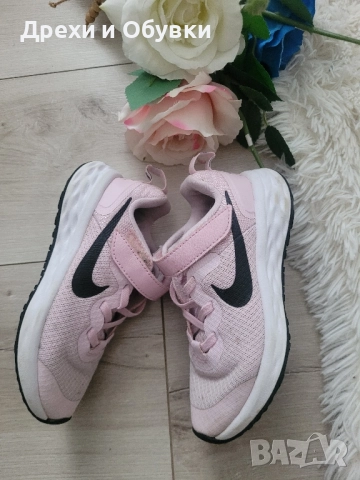 Розови маратонки NIKE 28 номер , снимка 2 - Детски маратонки - 52468174