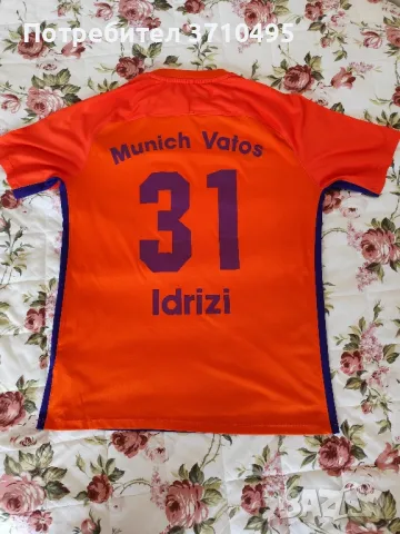 Продавам фланелка NIKE на немският клуб MUNICH VATOS , снимка 2 - Спортни дрехи, екипи - 50155975