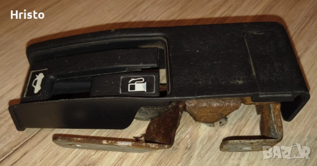 Honda CRX Civic Дръжка заден капак, снимка 2 - Части - 53541459