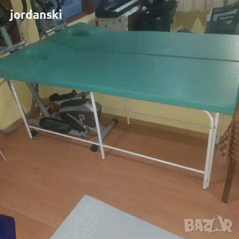 Стационарна Масажна маса - Масажна кушетка-не е ползвана