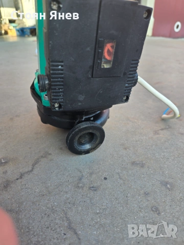 Циркулационна помпа Wilo TOP-S30/10 - 220V, снимка 2 - Водни помпи - 53898467