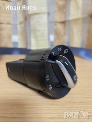 Ключ светлини VW/Audi, снимка 2 - Части - 54167325