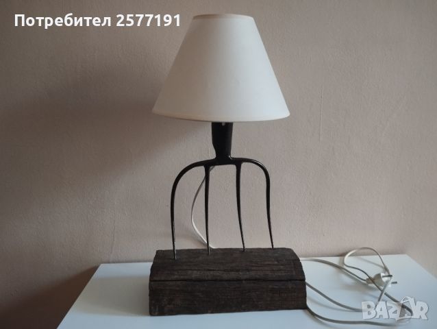 Рустикална лампа, снимка 1 - Настолни лампи - 46342849