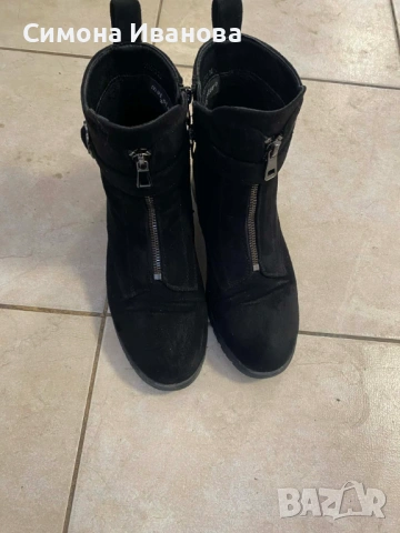 Дамски боти 