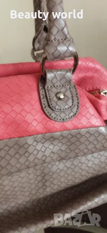 Нова чанта от avon, снимка 7 - Чанти - 49679992