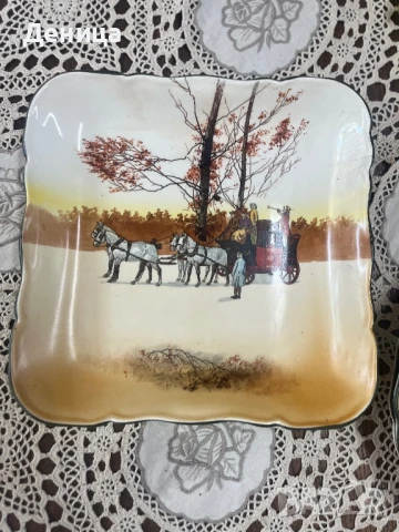 Royal Doulton, по-специално чинии и квадратна купа със сцени с конски карети. , снимка 13 - Чинии - 51304977