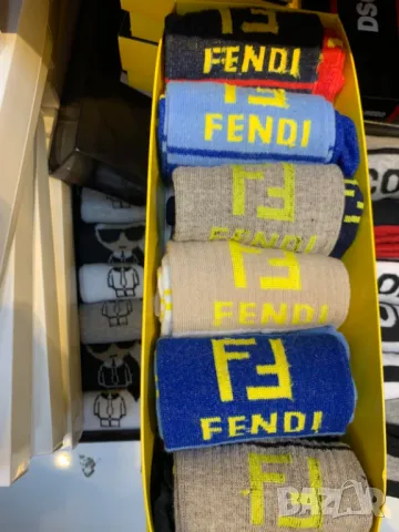 чорапи в кутия balenciaga tommy hilfiger fendi hugo boss versace victoria's secret hermes calvin kle, снимка 3 - Дамски чорапи - 50422787