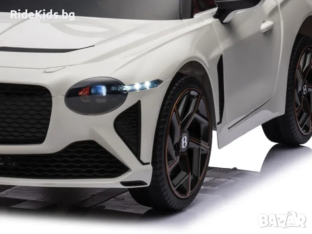 Bentley Bacalar 12V - Детска акумулаторна кола, Бяла, EVA гуми, 4x4, снимка 4 - Детски велосипеди, триколки и коли - 49731911