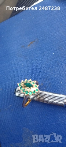 18каратов,маркиран,с изумруди, снимка 3 - Пръстени - 54250990