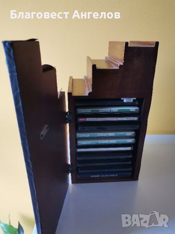 Дървена кутия за дискове 