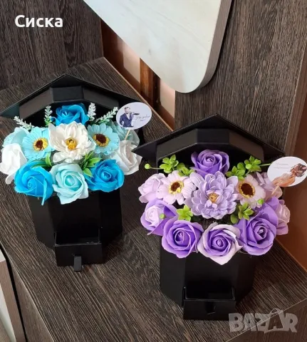 Тематични букети със сапунени цветя от пластичен сапун за абитуриенски бал и дипломиране