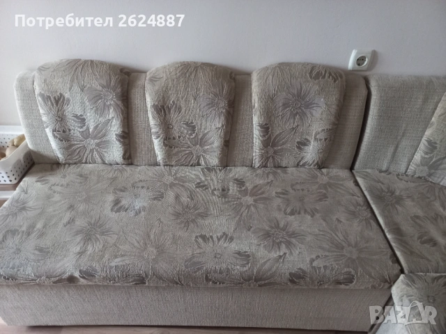 Диван, снимка 7 - Дивани и мека мебел - 53506060