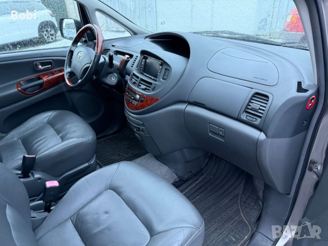 Toyota Previa 2.4i Automatic Кожен салон, снимка 14 - Автомобили и джипове - 41567439