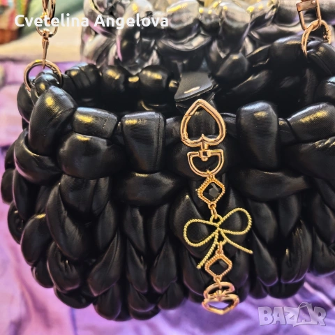 Ръчно плетени чанти Маршмелоуууу , снимка 10 - Чанти - 54293754